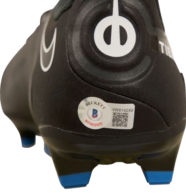 Ronaldo Nazario Signed Nike Soccer Cleat with Beckett Witness